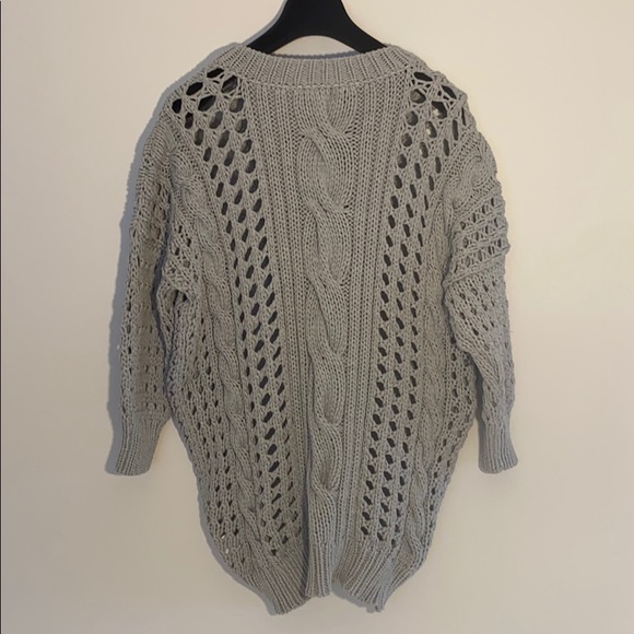 Obakki Grey Cable Knit Sweater - Picture 2 of 11